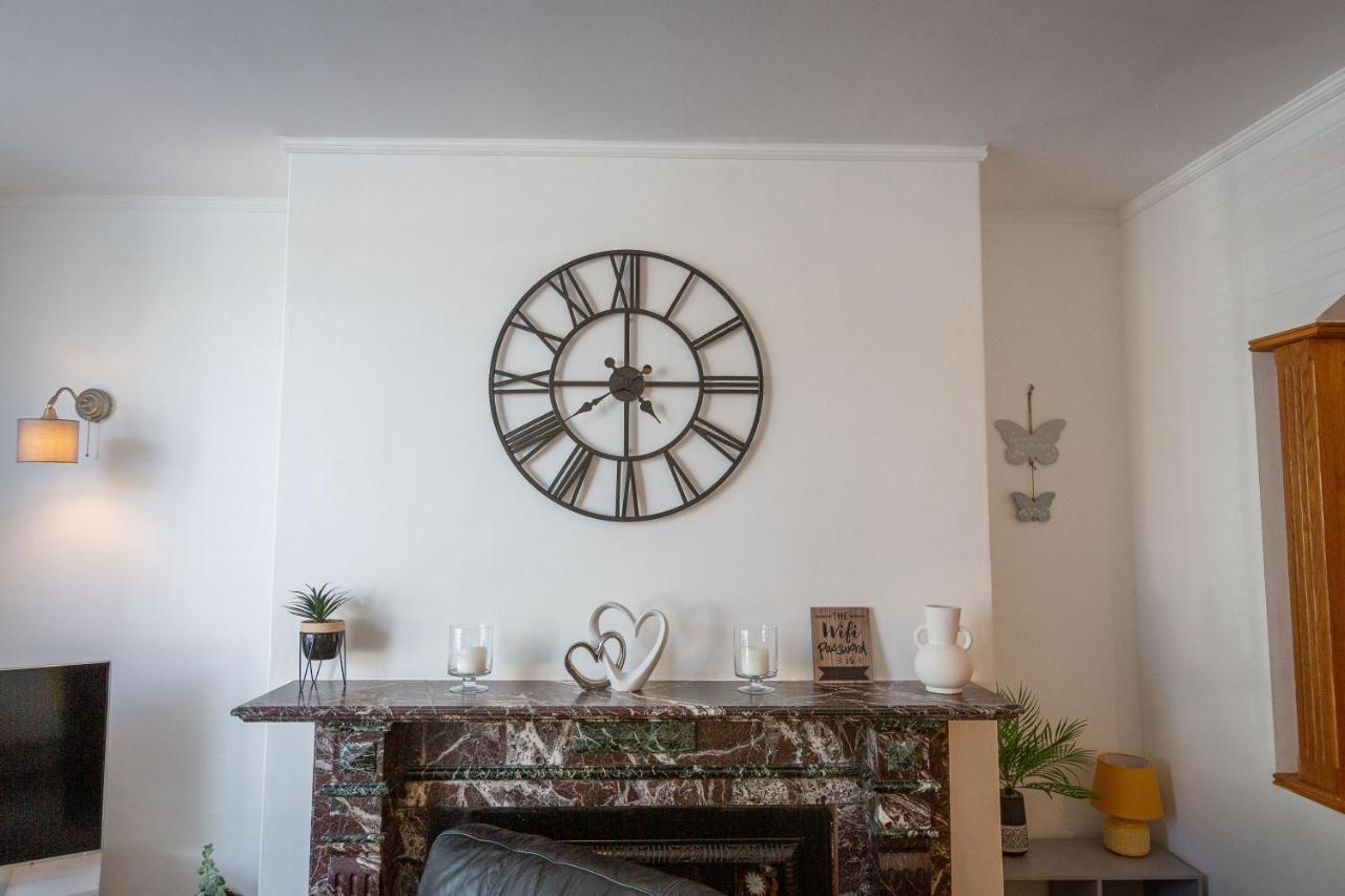 Charles Alexander Short Stay - Clifton Drive Beach Retreat Lytham St Annes Bagian luar foto